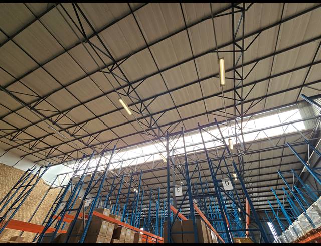 3,384M² WAREHOUSE TO LET IN TUNNEY